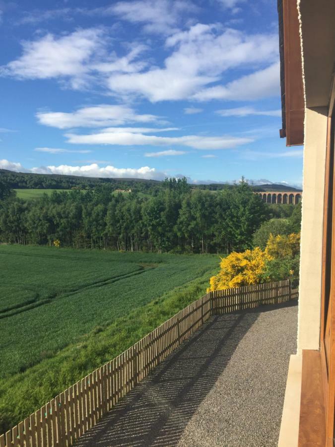Doura Lodge Інвернесс Екстер'єр фото